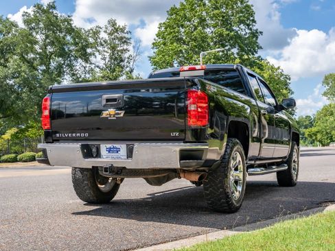 Used 2015 Chevrolet Silverado 1500 LTZ Z71 w/ LTZ Plus Package AWD/4WD image 6