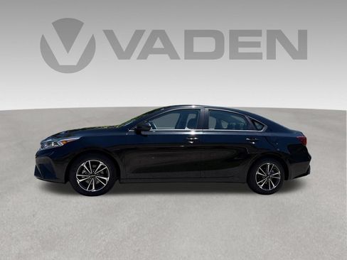 Used 2024 Kia Forte LXS FWD image 21