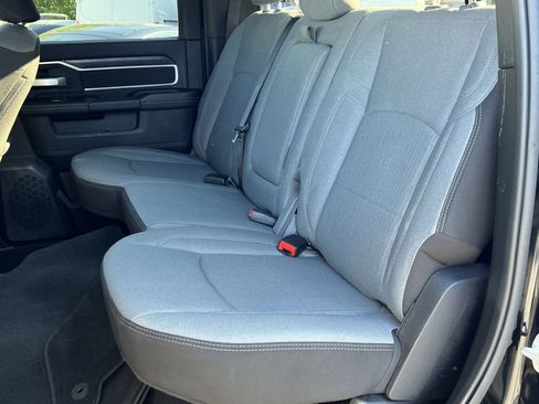 Used 2024 RAM 2500 Big Horn AWD/4WD image 30