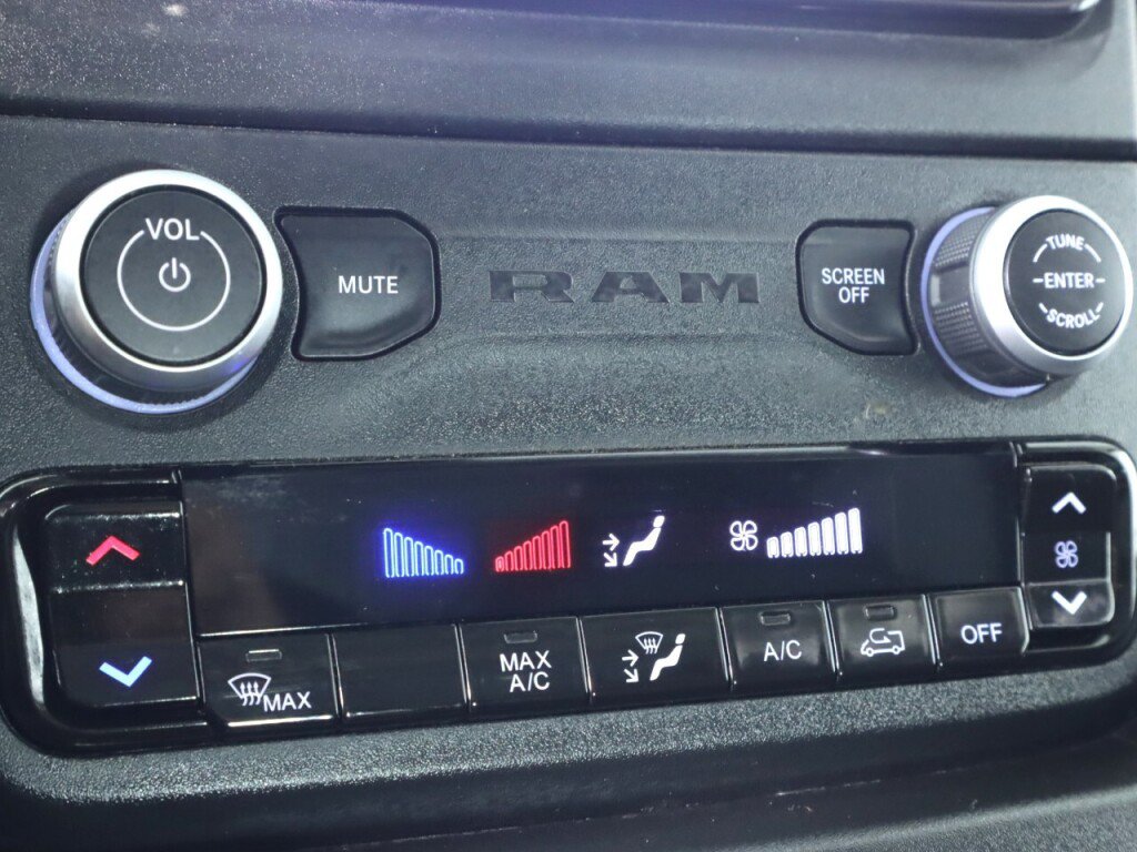 Used 2023 RAM ProMaster 2500 FWD image 23