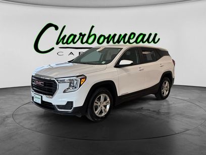 Used 2024 GMC Terrain SLE