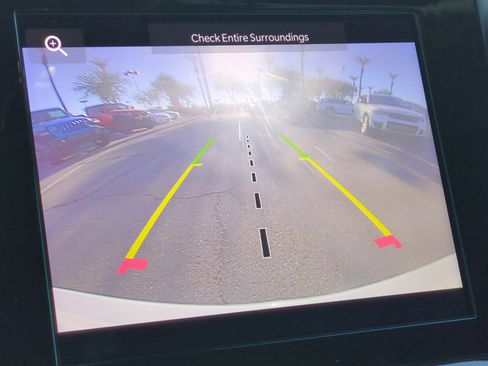 Certified 2023 Jeep Grand Cherokee Laredo image 28