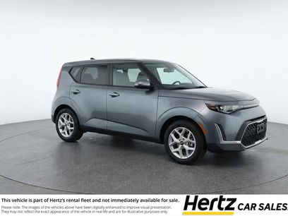 Used 2025 Kia Soul LX w/ LX Technology Package