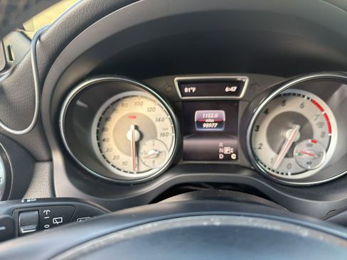 Used 2016 Mercedes-Benz GLA 250 4MATIC image 10