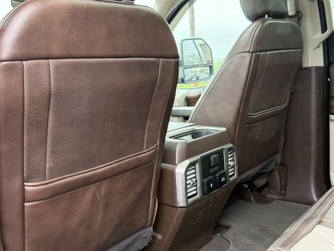 Used 2019 Ford F450 Limited image 41