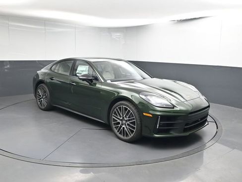 New 2026 Porsche Panamera 4 image 26