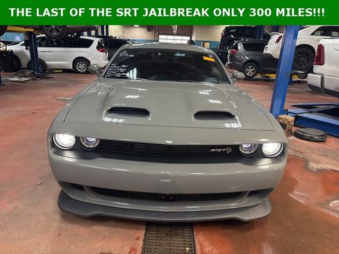 Used 2023 Dodge Challenger SRT Hellcat image 2