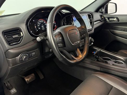 Certified 2025 Dodge Durango GT image 21