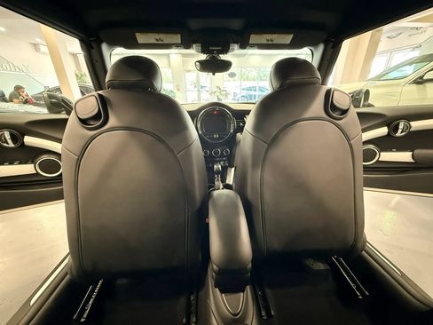 Used 2018 MINI Cooper Convertible FWD image 19