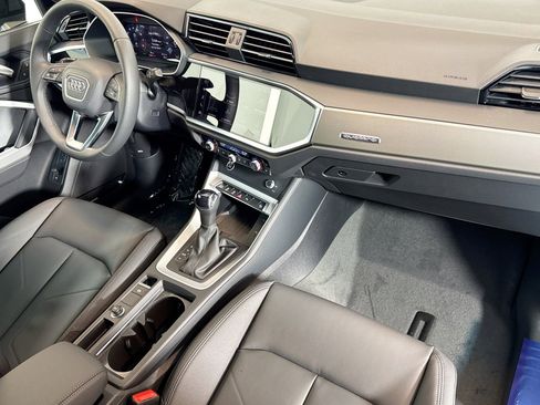New 2025 Audi Q3 2.0T Premium image 26
