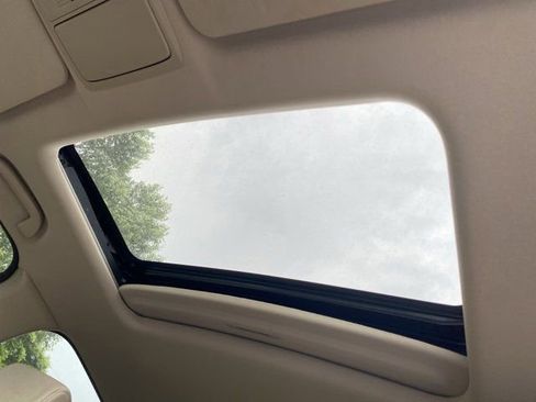 Used 2017 Honda CR-V EX image 24