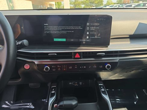 Used 2025 Kia Sorento S w/ Panoramic Sunroof Package FWD image 21