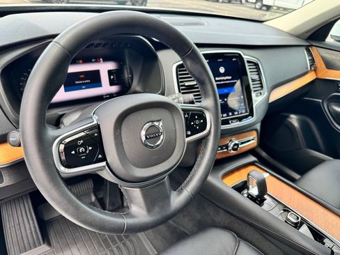 Used 2024 Volvo XC90 T8 Plus w/ Protection Package Premier AWD/4WD image 30