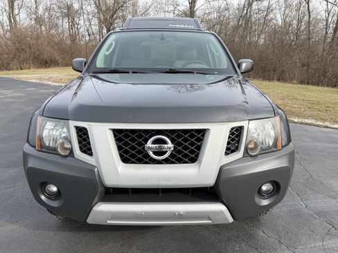 Used 2012 Nissan Xterra S w/ Value Package image 3
