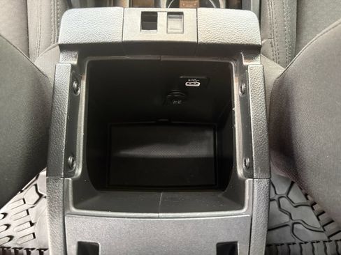 Used 2017 Jeep Wrangler Unlimited Sport AWD/4WD image 26