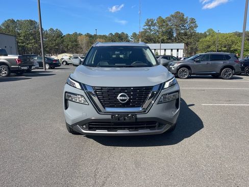 Used 2023 Nissan Rogue SL AWD/4WD image 3