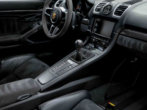 Used 2016 Porsche Cayman GT4 RWD image 56