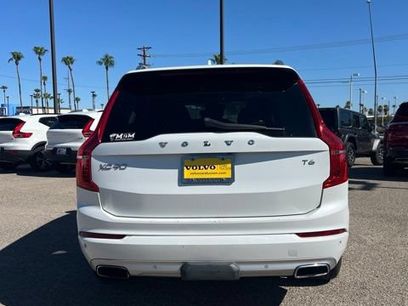 Used 2016 Volvo XC90 T6 Momentum w/ Momentum Plus Package