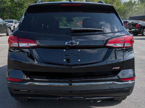 Used 2022 Chevrolet Equinox RS w/ RS Leather Package AWD/4WD image 9