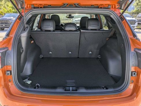 New 2026 Jeep Compass Latitude AWD/4WD image 12