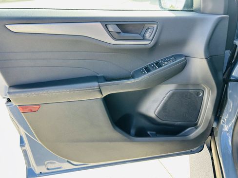 Used 2024 Ford Escape Active w/ Cold Weather Package image 11