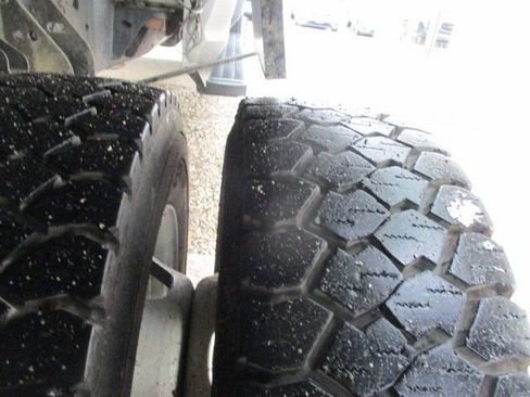 Used 2022 RAM 5500 Tradesman w/ Chrome Appearance Group image 22