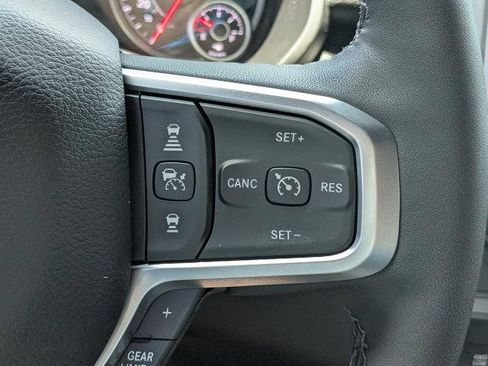 Used 2025 RAM 2500 Big Horn AWD/4WD image 30