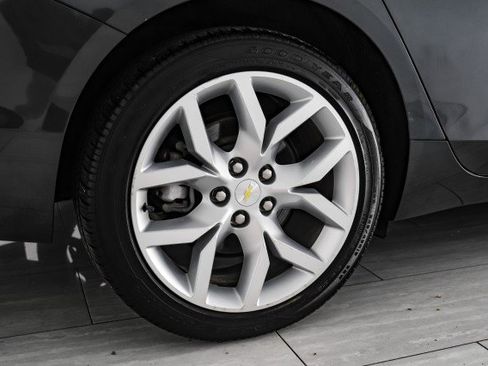 Used 2019 Chevrolet Impala LT image 51