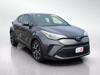 Used 2021 Toyota C-HR XLE FWD video 2