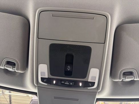 Certified 2023 Acura Integra Base image 28