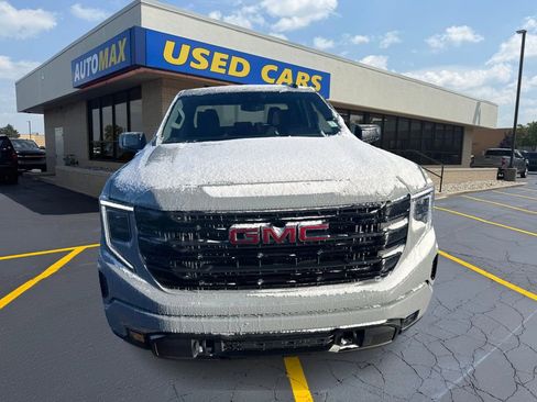 Used 2024 GMC Sierra 1500 Elevation image 3