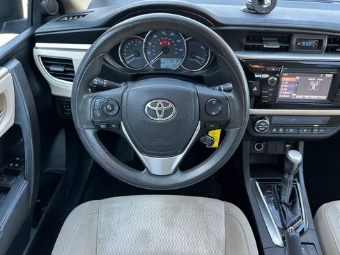 Used 2014 Toyota Corolla LE image 14