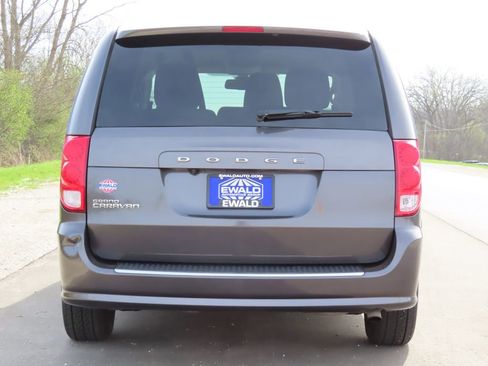 Certified 2020 Dodge Grand Caravan SE FWD image 12