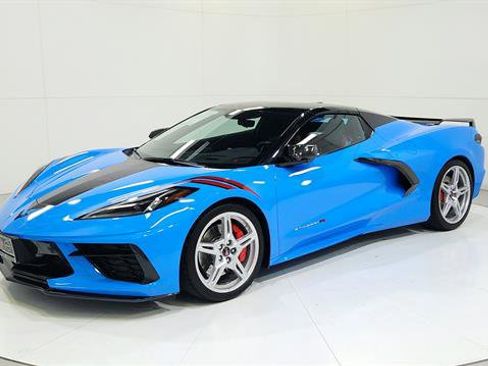 Used 2023 Chevrolet Corvette Stingray Preferred Conv w/ Z51 Performance Package image 3