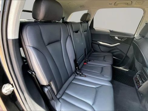 Used 2023 Audi Q7 3.0T Prestige w/ Prestige Package AWD/4WD image 29