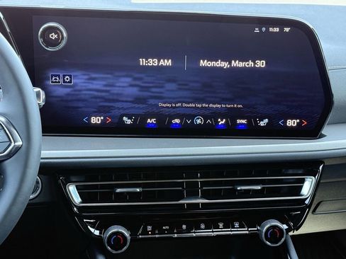 New 2026 Chevrolet Traverse LT w/ Driver Confidence Package image 14