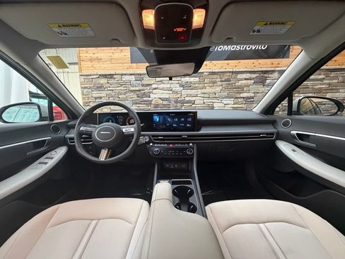 Used 2026 Hyundai Sonata SEL FWD image 30