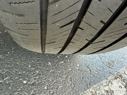 Used 2013 Toyota RAV4 Limited AWD/4WD image 28