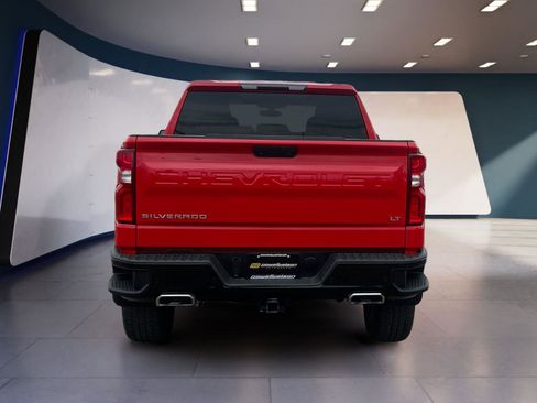 Used 2022 Chevrolet Silverado 1500 LT Trail Boss w/ Safety Package AWD/4WD image 4