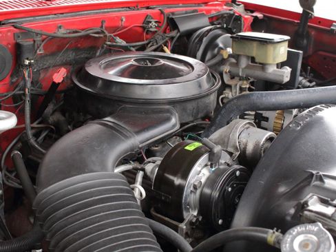 Used 1991 Chevrolet Blazer 4WD image 50