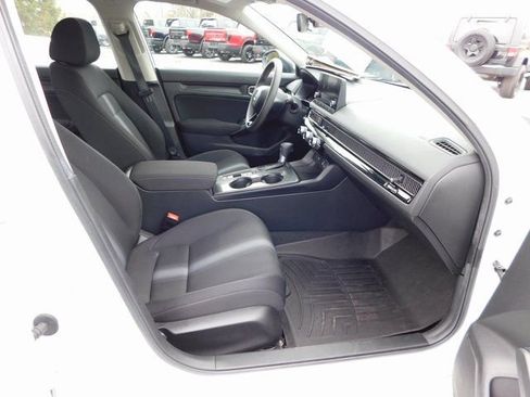 Used 2024 Honda Civic LX image 16