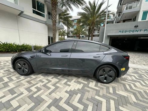 Used 2023 Tesla Model 3 Standard Range image 7