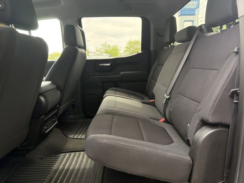 Used 2019 Chevrolet Silverado 1500 Custom Trail Boss w/ Custom Convenience Package image 28