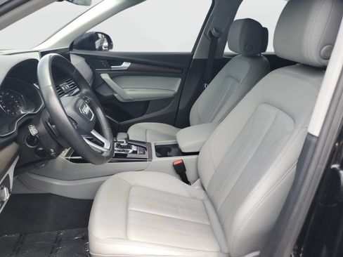 Used 2023 Audi Q5 2.0T Premium w/ Convenience Package AWD/4WD image 19