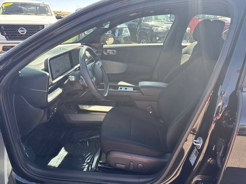 Used 2024 Hyundai Ioniq 6 SE RWD image 17