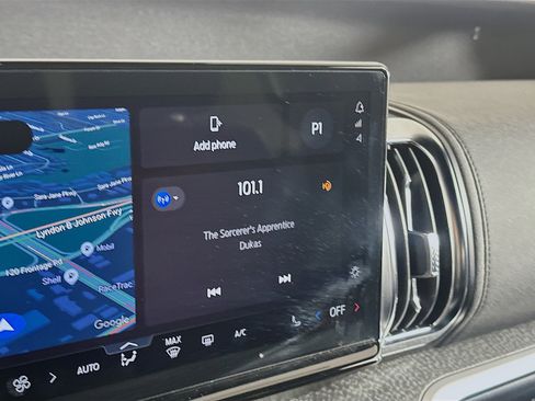 Used 2025 Ford Expedition Tremor image 21