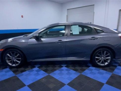 Certified 2019 Honda Civic EX image 5