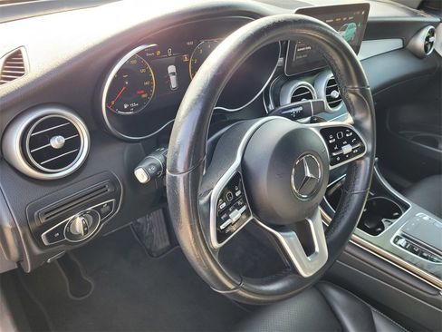 Used 2022 Mercedes-Benz GLC 300 GLC 300 image 26