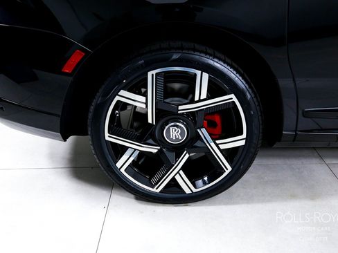New 2027 Rolls-Royce Cullinan Black Badge AWD/4WD image 37