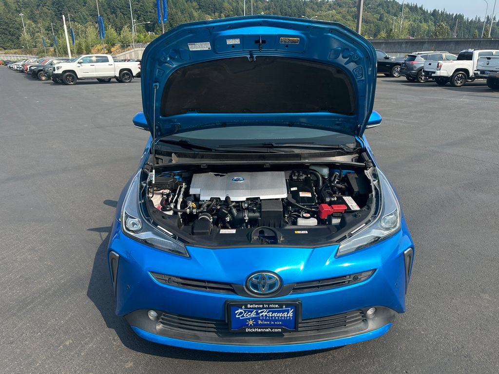 Used 2022 Toyota Prius LE AWD/4WD image 4